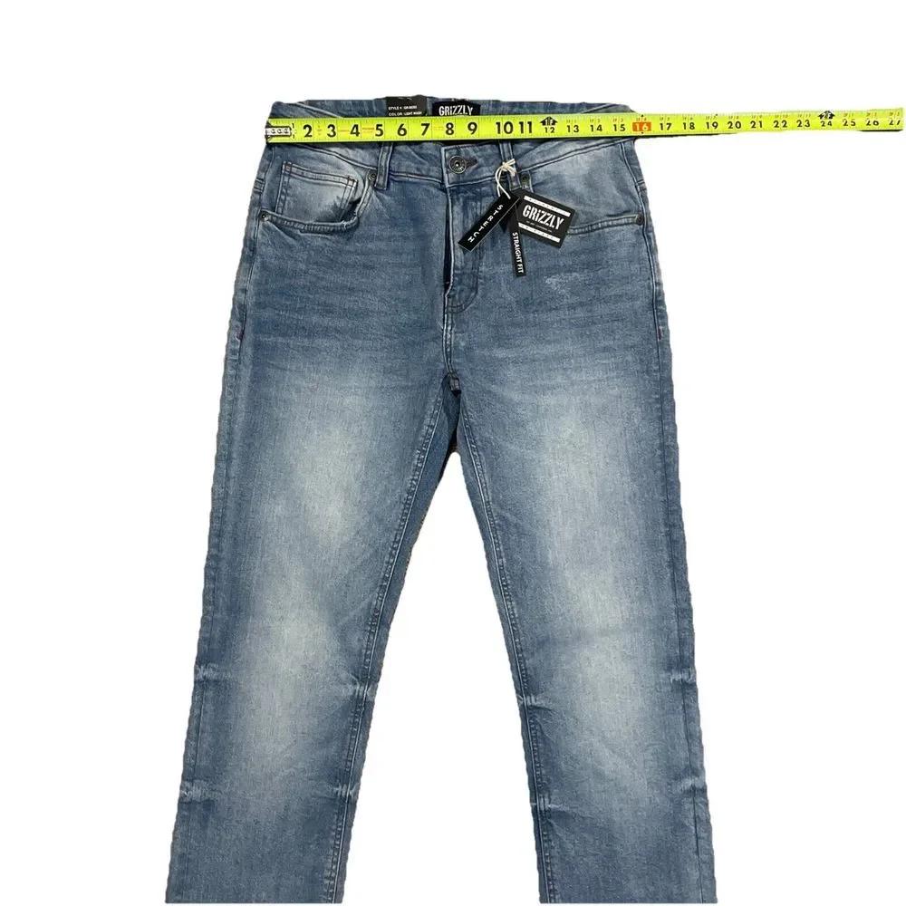 NWT‎  Grizzly Griptape Blue Jeans Med. Wash Straight Fit Stretch Sz. 31x34